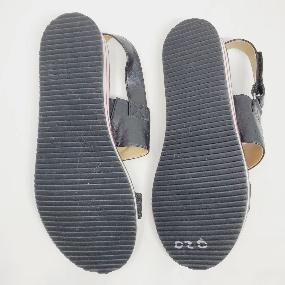 Adrienne Vittadini Piera Sport Open Toe Sandals